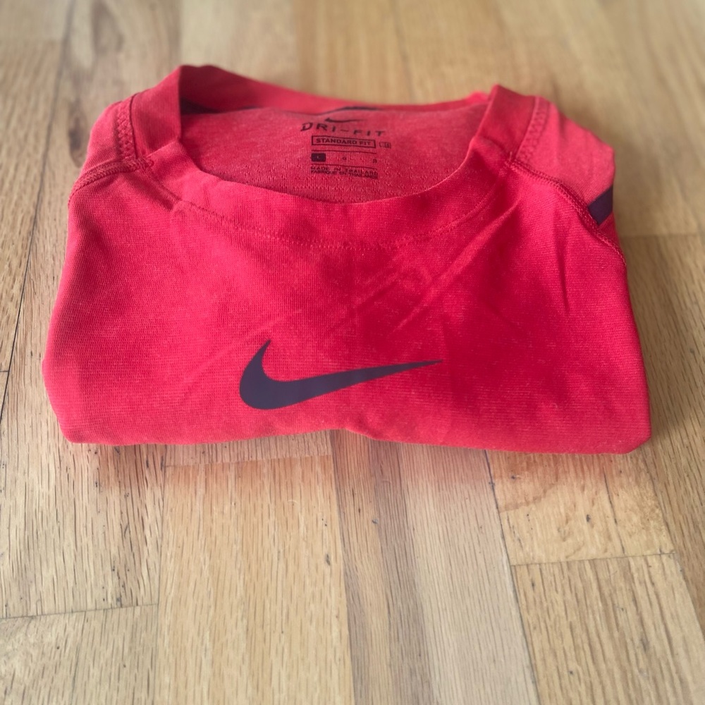 Men’s Nike gym T shirt Medium - Picture 2 of 4